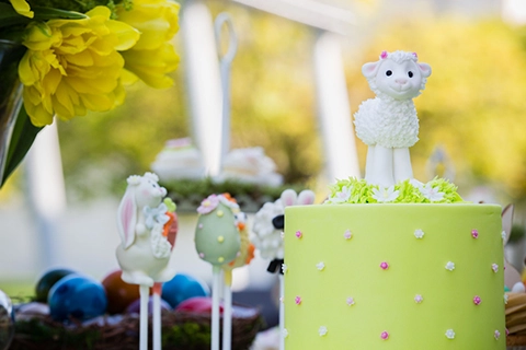 kids party easter vienna cake