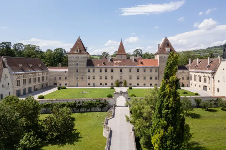 wedding walpersdorf castle