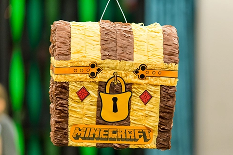 minecraft party pinata vienna